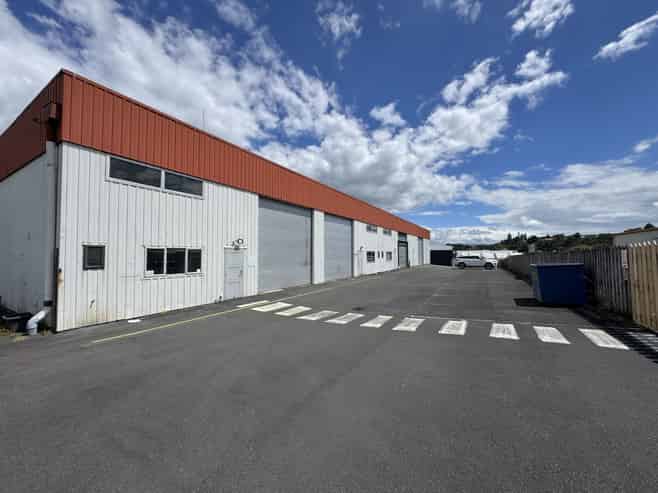 Large industrial offering - SH29 on your doorstep