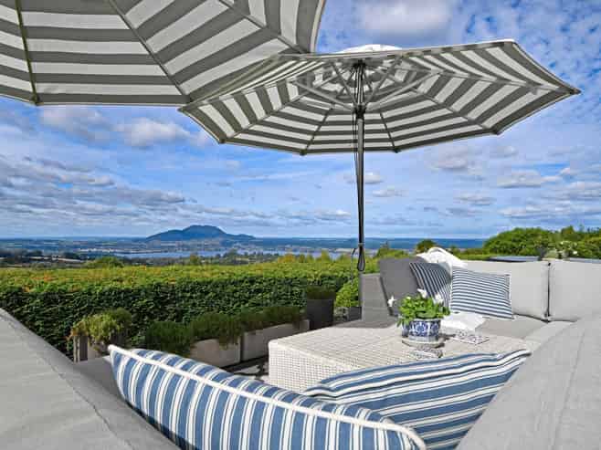 97 Highland Drive, Acacia Bay