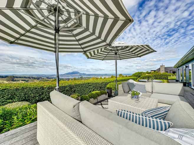 97 Highland Drive, Acacia Bay