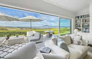 97 Highland Drive, Acacia Bay