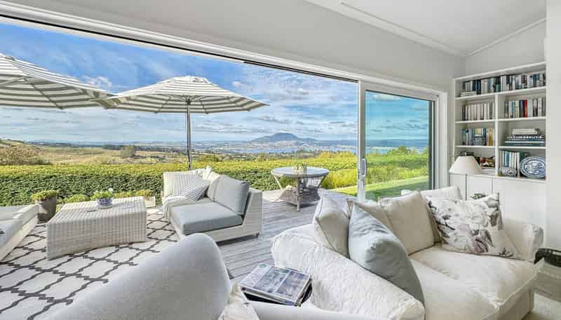 97 Highland Drive, Acacia Bay