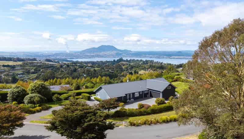 97 Highland Drive, Acacia Bay