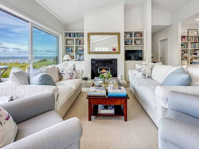 97 Highland Drive, Acacia Bay