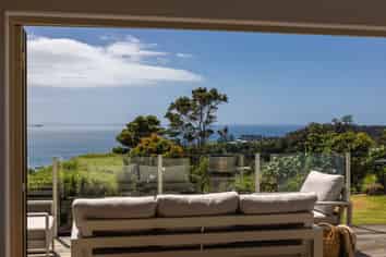 14 Giles Road, Ostend