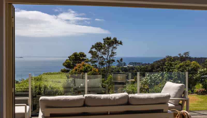 14 Giles Road, Ostend