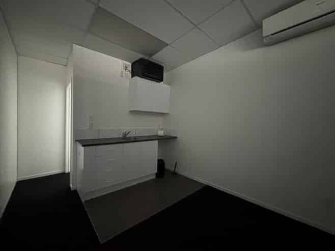 First Floor Office with Secure Car Parking