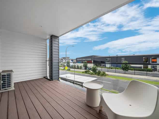 10  Scott Road, Hobsonville