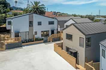 11a Glenfinn Place, Massey