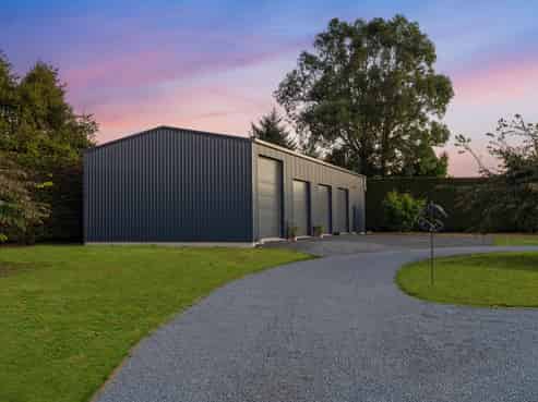 27 Pohutukawa Drive, Levin