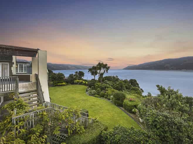 6 Mission Cove, Company Bay