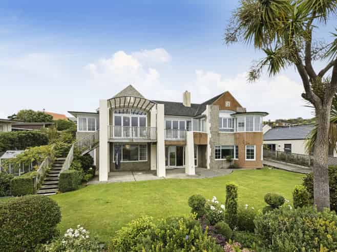 6 Mission Cove, Company Bay