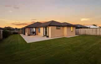 6 Lawrence Drive, Rolleston