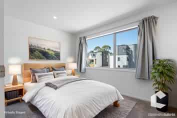 7/ 10  Vinifera Place, Albany