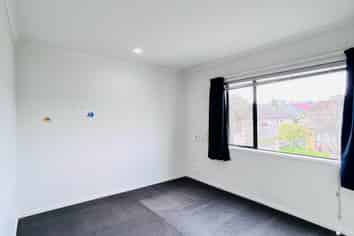 5 Finbar Close, Flat Bush