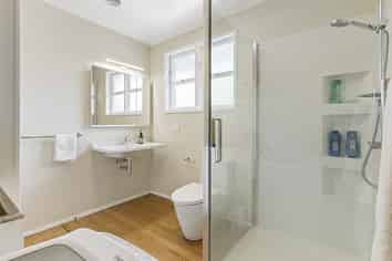 1/8 Thatcher Street, Mission Bay