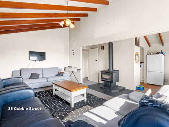 35 & 35A Gebbie Street, KINMONT PARK