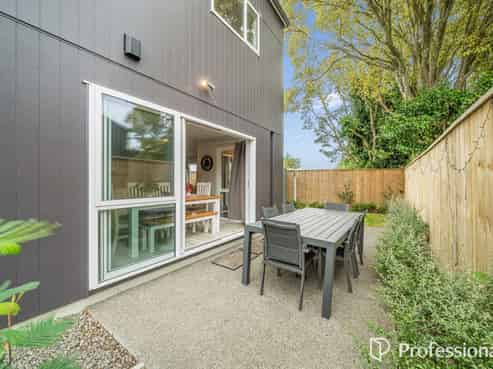 4D Carroll Grove, Trentham