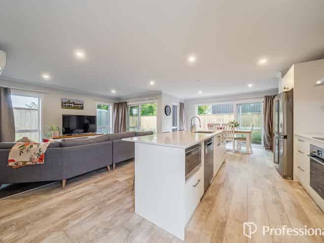 4D Carroll Grove, Trentham