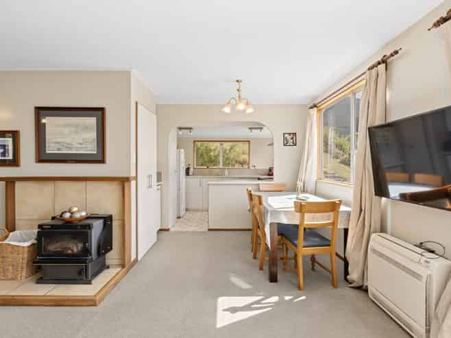 83 Kent Street, Picton