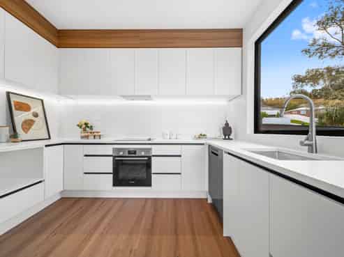 33D St Peters Street, Northcote