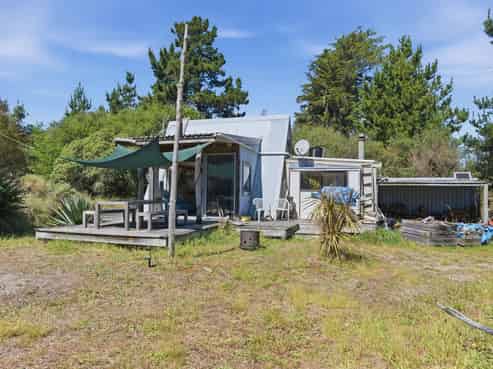 143 Jackett Island, Motueka