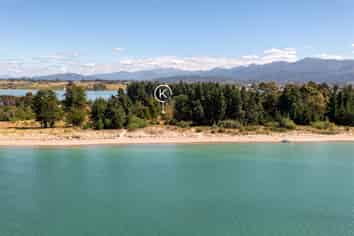 143 Jackett Island, Motueka
