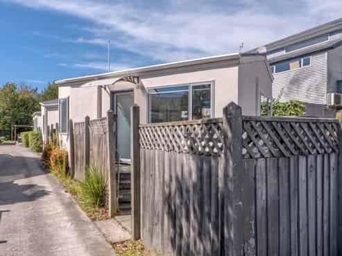 20 Sherborne Street, Saint Albans