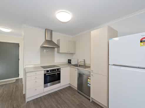 2 Chiefs Court, Hamilton East