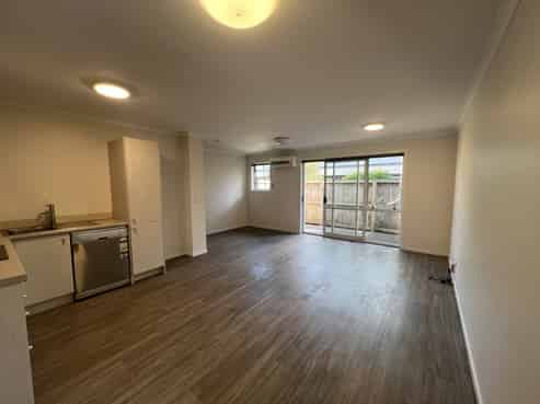 2 Chiefs Court, Hamilton East