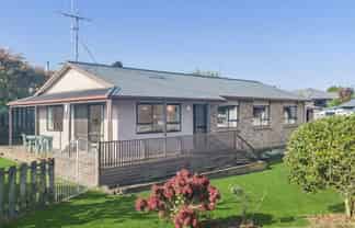 75 Gibson Road, Dinsdale