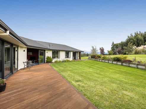 257 Gladstone Road South, East Taieri