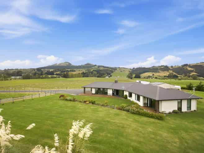 257 Gladstone Road South, East Taieri