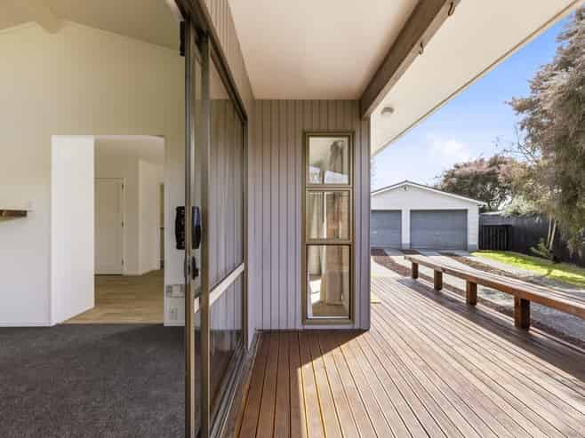 94 Hyde Avenue, Richmond Heights