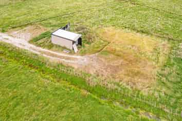 500 No 3 Line, Okoia