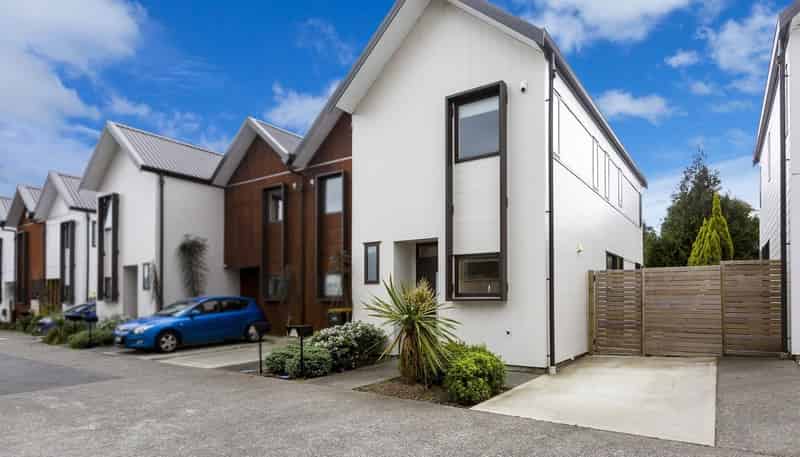 31 Ron Deal Way, Epuni