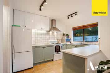 Auckland - Address withheld