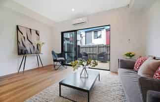 63E Arimu Road, Papakura