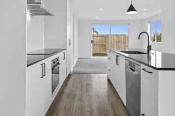 26 Tokotoko Parade, Matamata