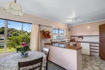 11A Nikau Street, Tawhero