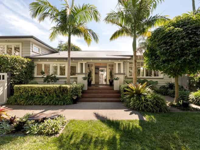 73 Grace Road, Avenues