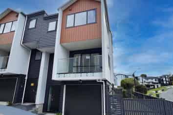 3/6 Woodhouse Place, West Harbour