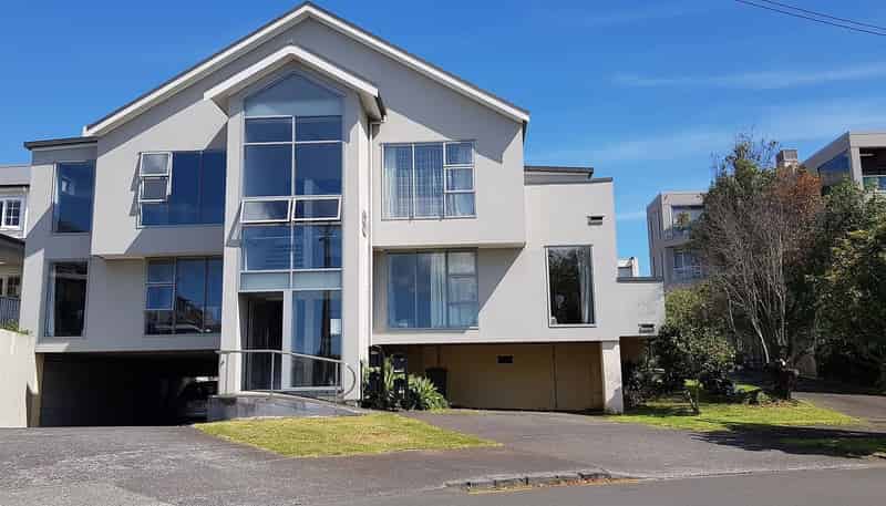2/9 Ely Avenue, Remuera