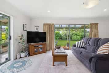 5 Wilson Place, Marton