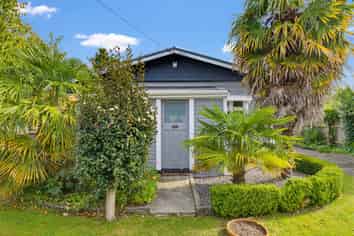 23 Nile Street, Whanganui East