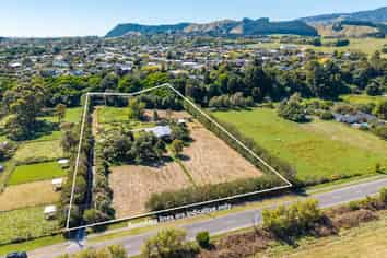 98 Rahui Road, Otaki