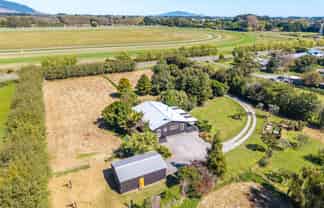 98 Rahui Road, Otaki