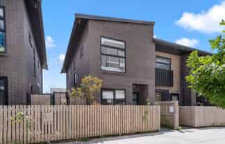 58 Rauemi Way, Te Atatu South