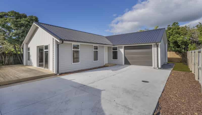 1a Nicholas Avenue, Whitianga