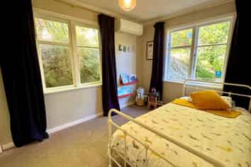 42 Delhi Crescent, Khandallah