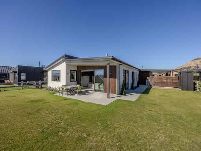 25 Campbell Road, Wanaka